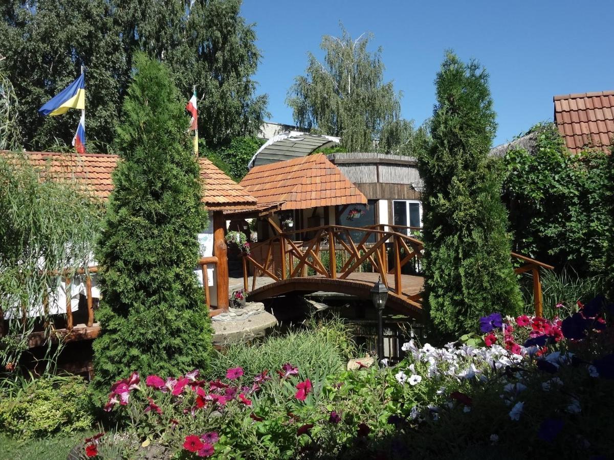Okolitsa Hotel Kosovshchina Buitenkant foto