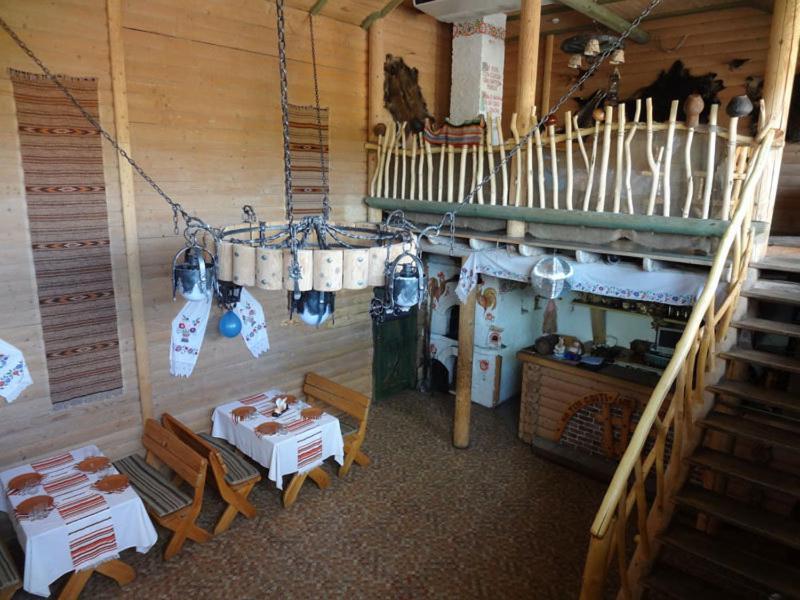 Okolitsa Hotel Kosovshchina Buitenkant foto